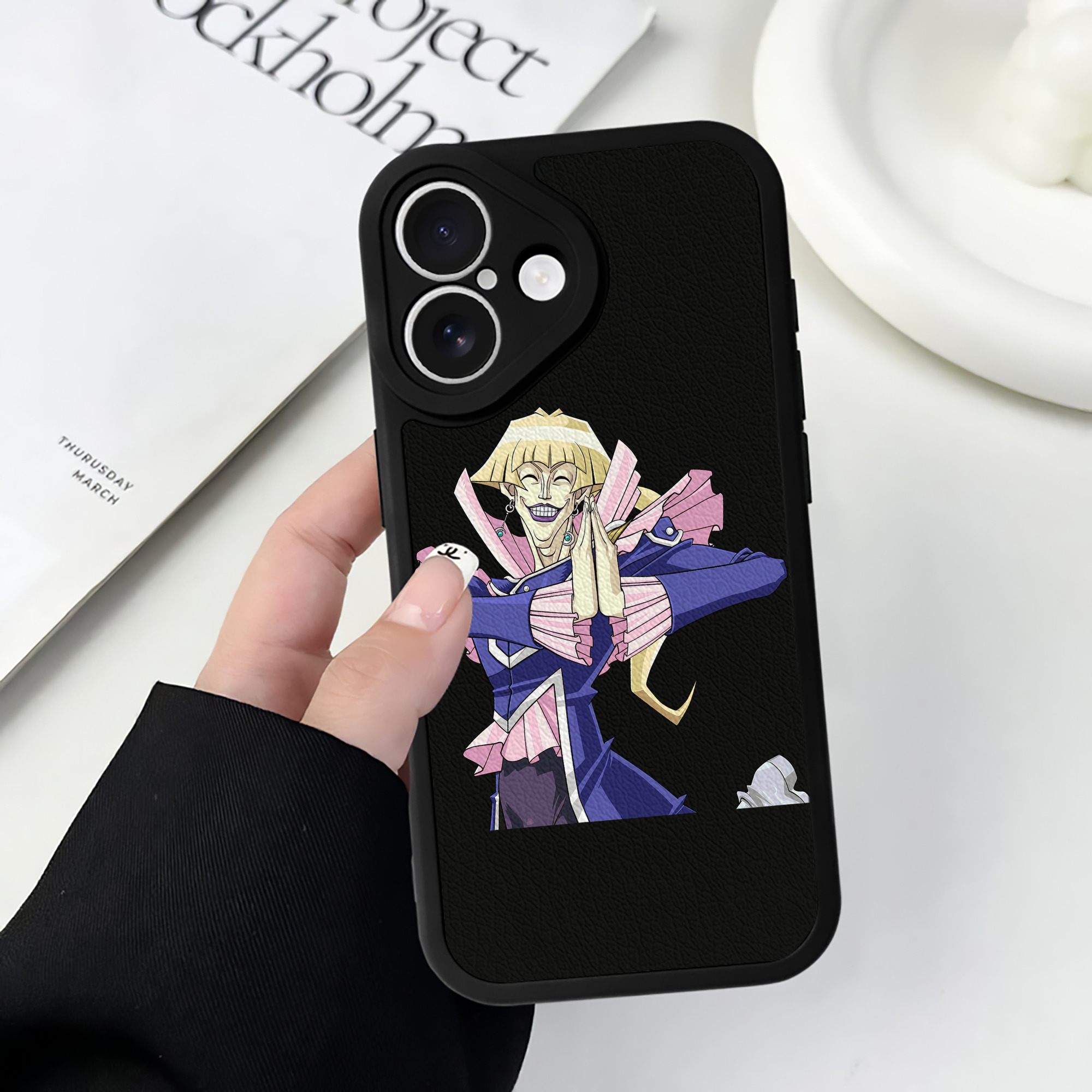 （画像用） 遊☆戯☆王 Yu-Gi-Oh! 【iPhone 16シリーズ対応】シリコンスマホケース（レザー調） 材質：シリコン